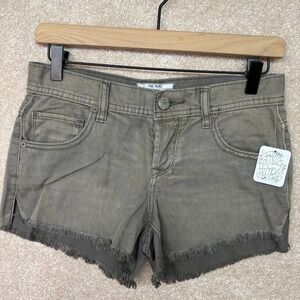 FREE PEOPLE Gray Low Rise Cut Off Denim Shorts‎ Size 24 Distressed Cheeky NWT